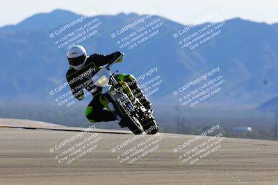 media/Jan-08-2022-SoCal Trackdays (Sat) [[1ec2777125]]/Turn 9 (125pm)/